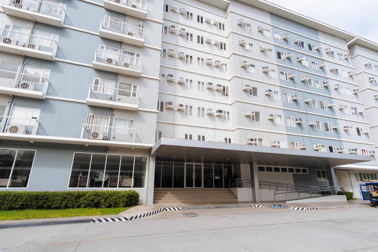 Reddoorz Premium @ Smdc Fairview Cidade Quezon Exterior foto