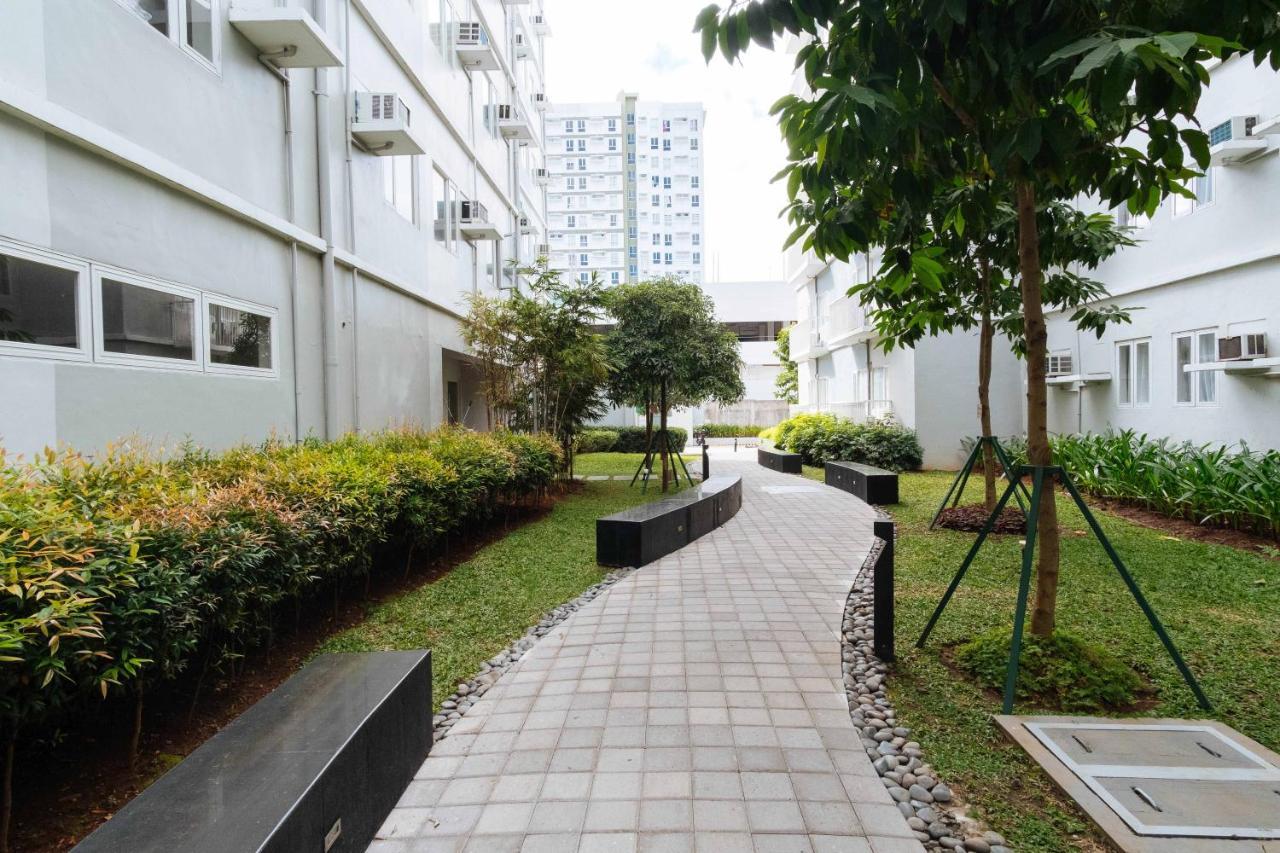 Reddoorz Premium @ Smdc Fairview Cidade Quezon Exterior foto