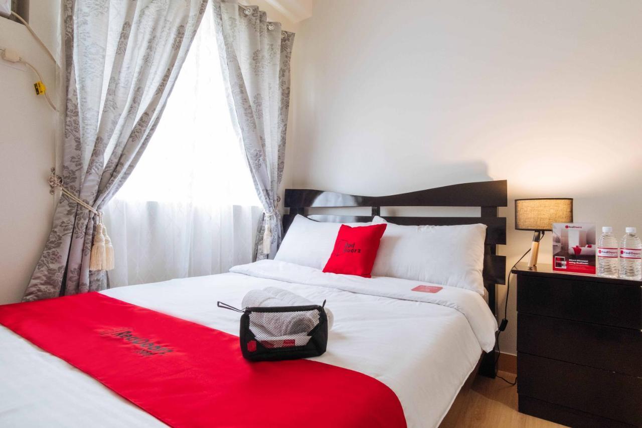 Reddoorz Premium @ Smdc Fairview Cidade Quezon Exterior foto